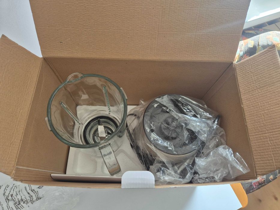 Blender kielichowy ZELMER ZSB4799 Srebrny