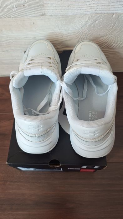 Кросівки Under Armour Ua Edge Lthr (27см)