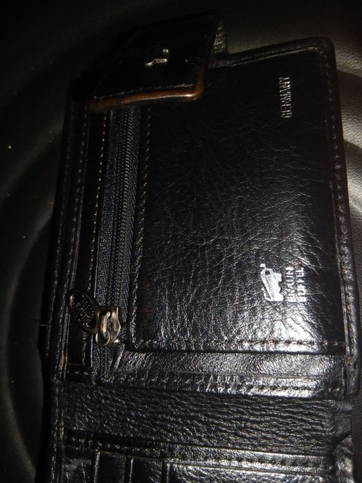 Кожаный кашелёк.Braun Buffel