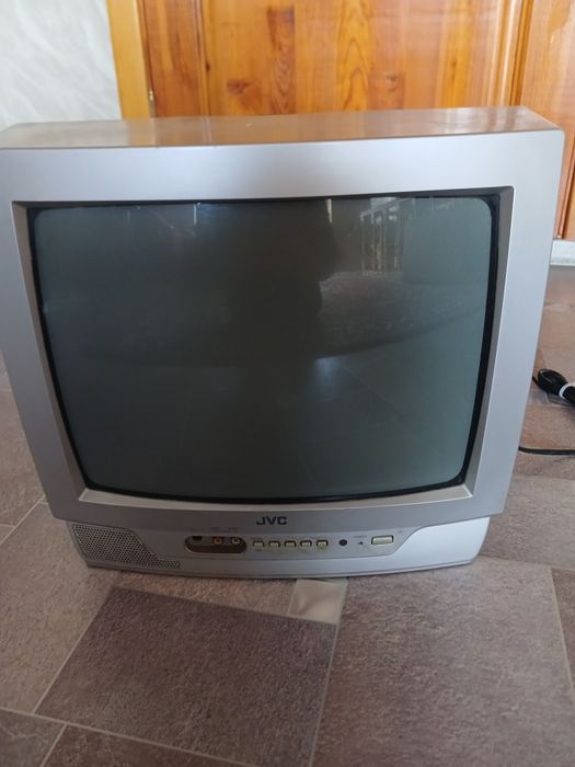 Продам телевізор