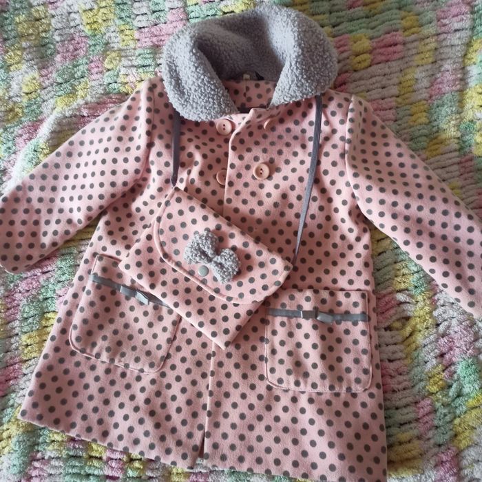 Пальто весняне кардиган накидка рожеве неприталене