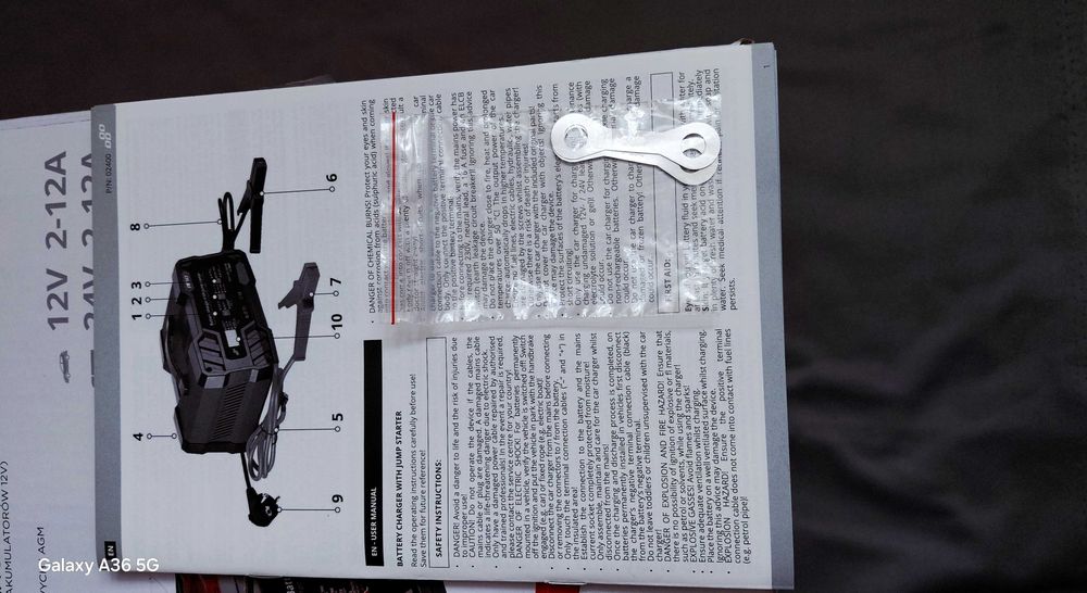 Amio FC-12E wspaniały mocny prostownik z rozruchem