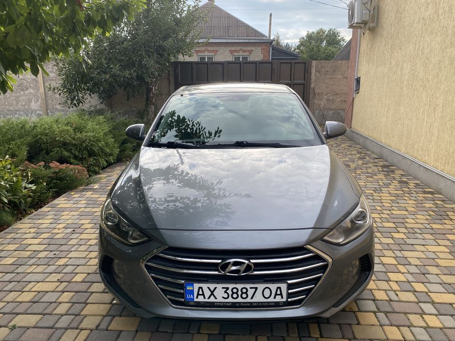 Hyundai elantra