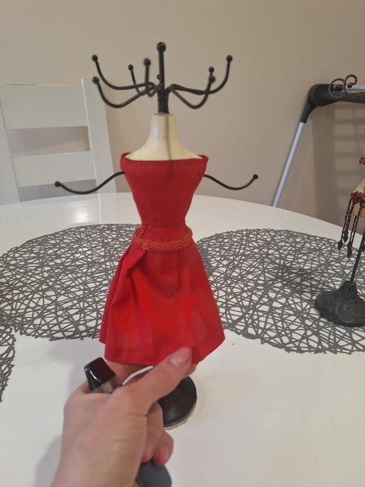 Stojak na biżuterię