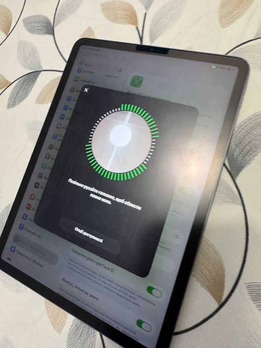 iPad Pro 11 2018 Gen 1 256 Gb A12X Wi-Fi + Smart Keyboard Folio