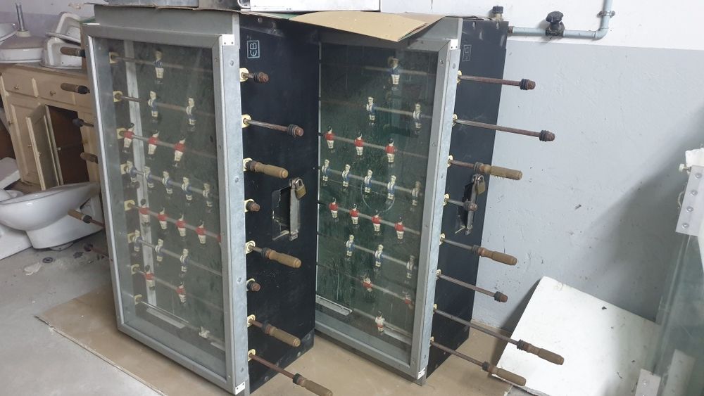 Matraquilho muito reforçado para escolas ou café, com moedeiro.