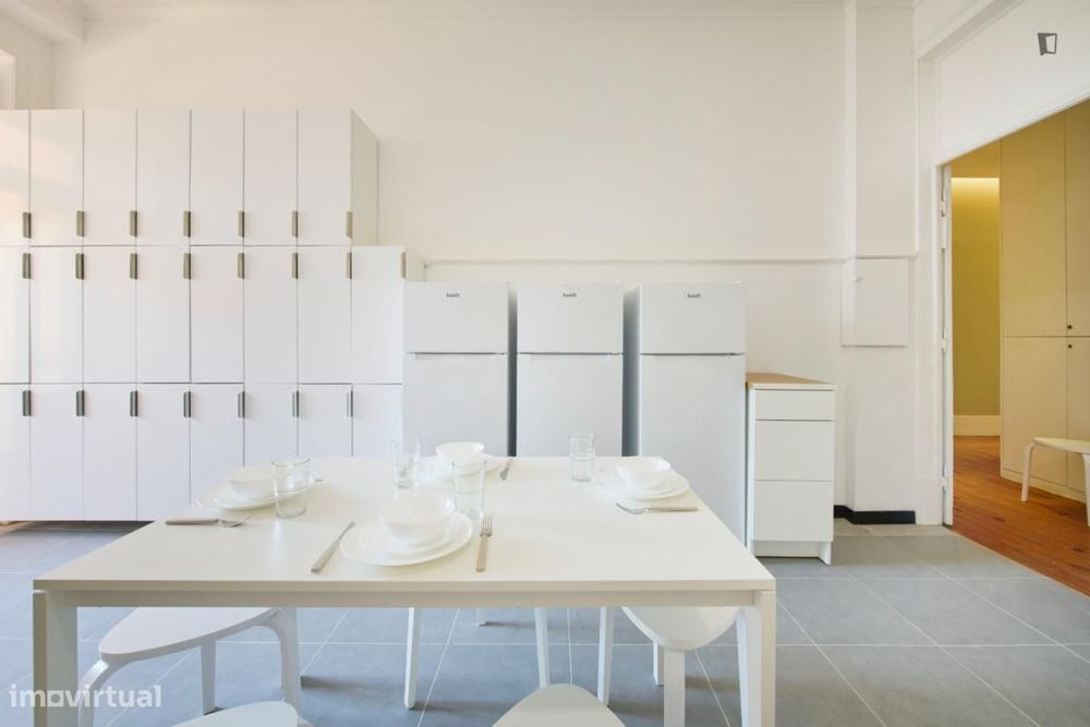 Quarto - localizado em Entrecampos Lisbon