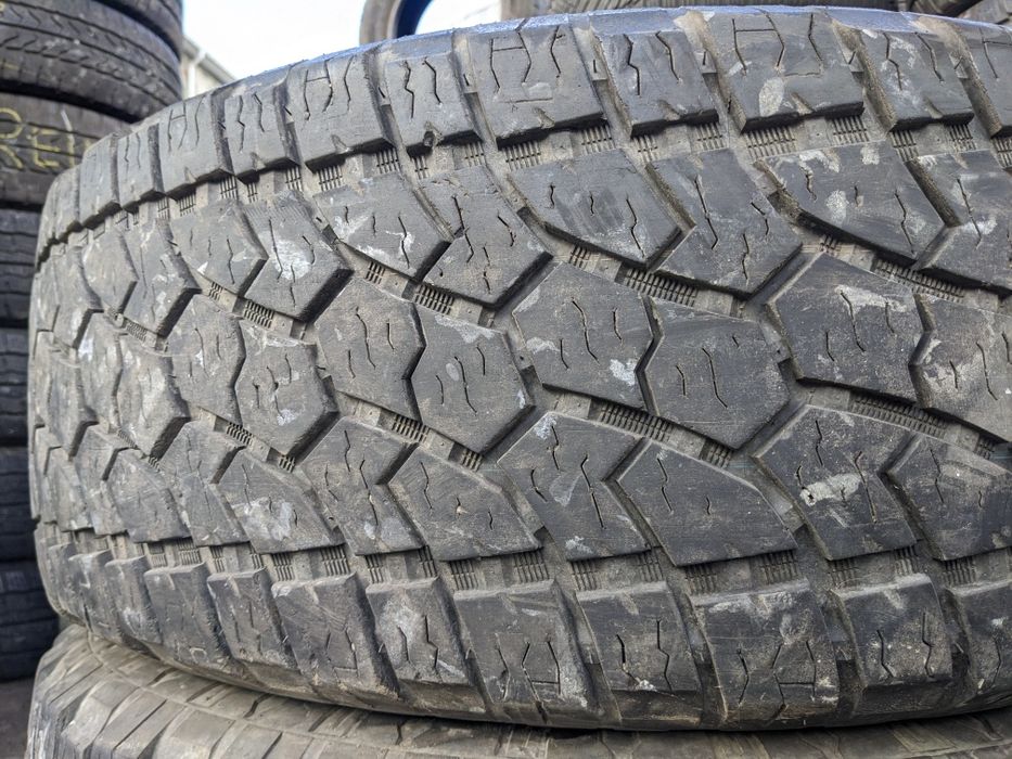 295/60R20 Radar 125/123S пара(2шт)