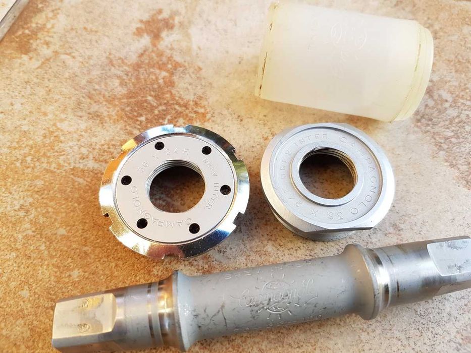 wkład suport Campagnolo RECORD, 115.5mm, Italy, vintage