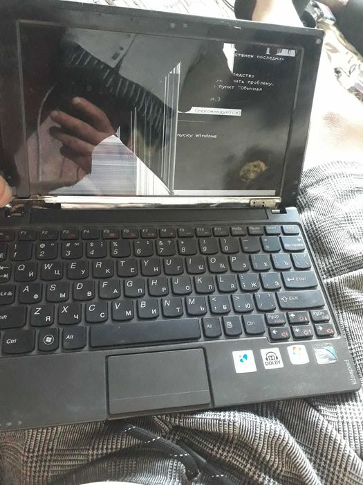 Продаю нетбук lenovo на запчасти