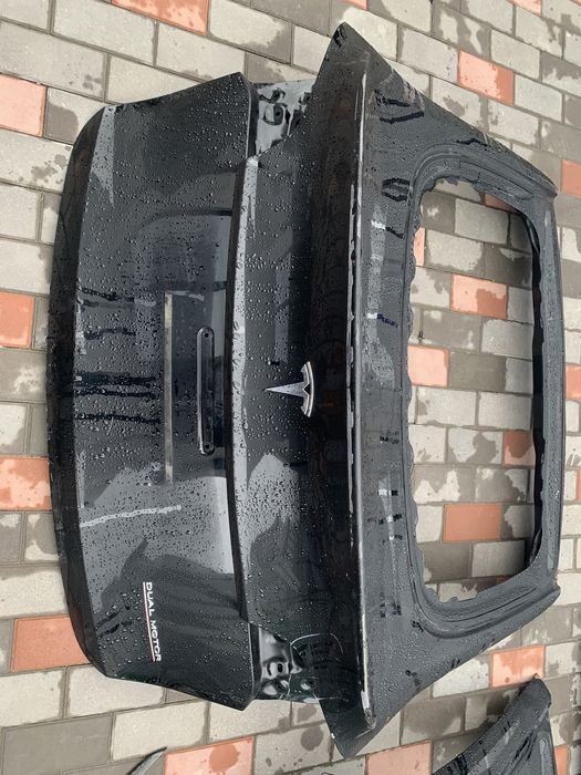 Tesla model Y mY Крышка багажника Ляда Багажник