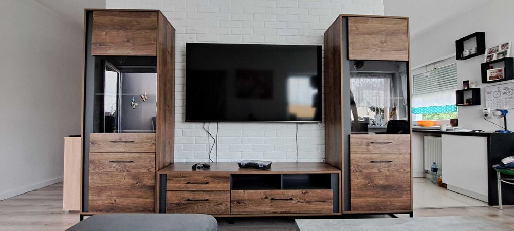 Złota Rączka , Skrecanie/Skladanie Mebli , Montaż paneli podlogowych