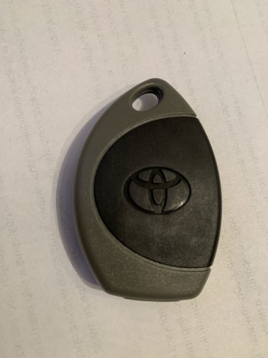 Nowy pilot Cobra 7777