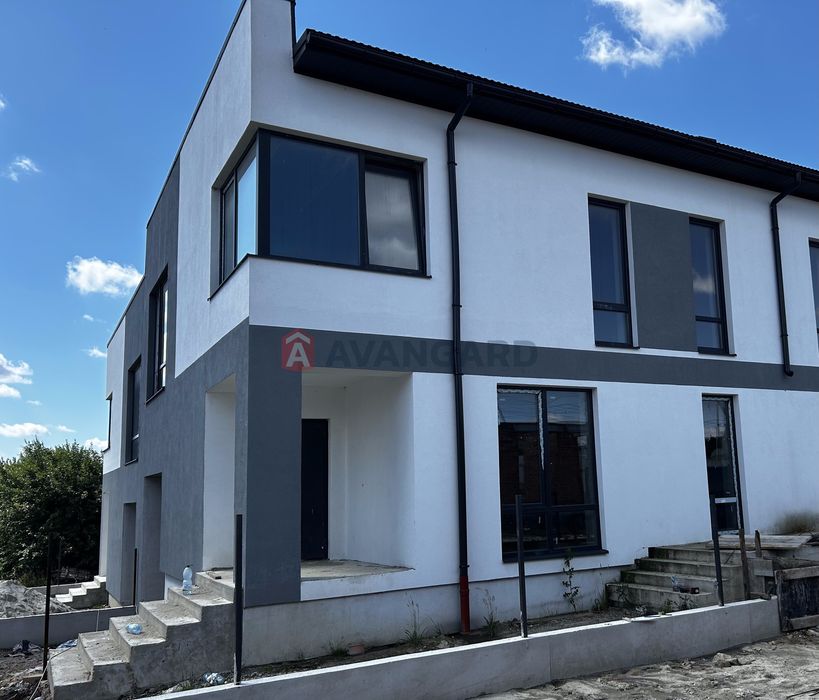 Котедж у Солонці | 5 км до Львова | Green Hills