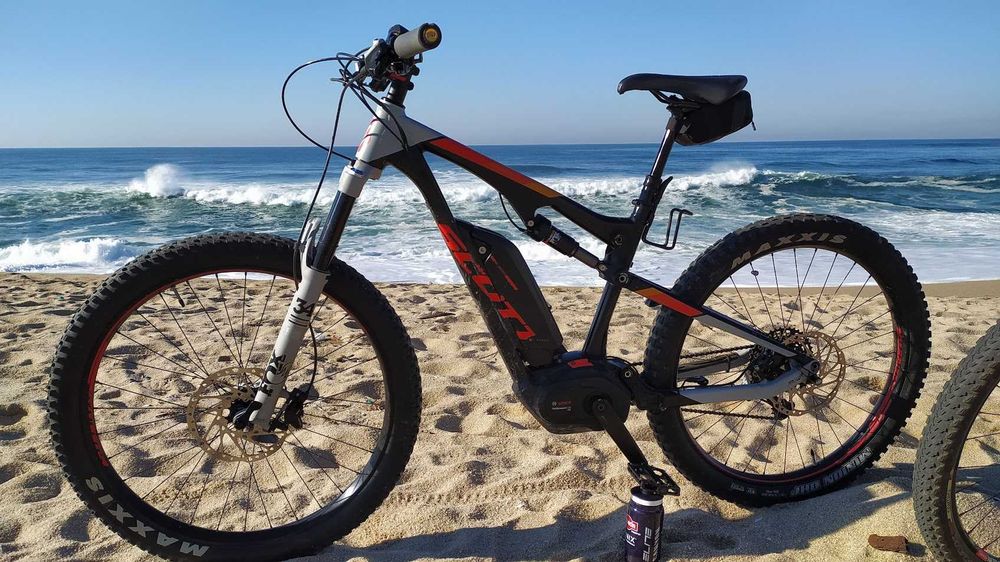 Bicicleta eléctrica Scott E-genius 710