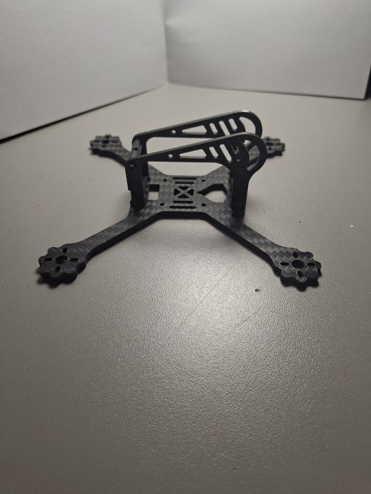 Rama fpv 3 cale.