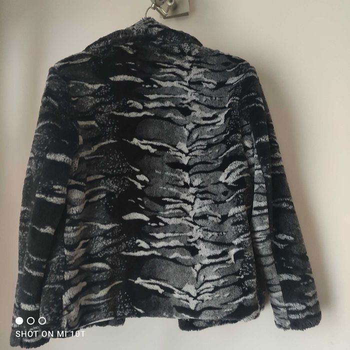 Futerko sztuczne Bonprix rozm. 44(xl)