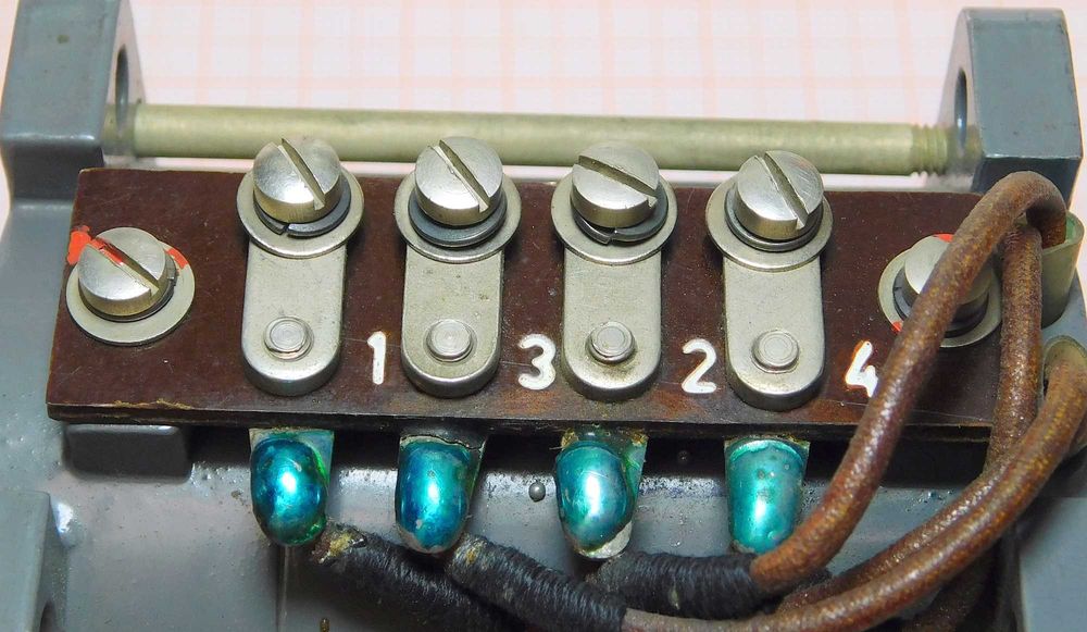 Dwufazowy silnik elektryczny gramofon 110V 50Hz SA-50 TONSIL [082]