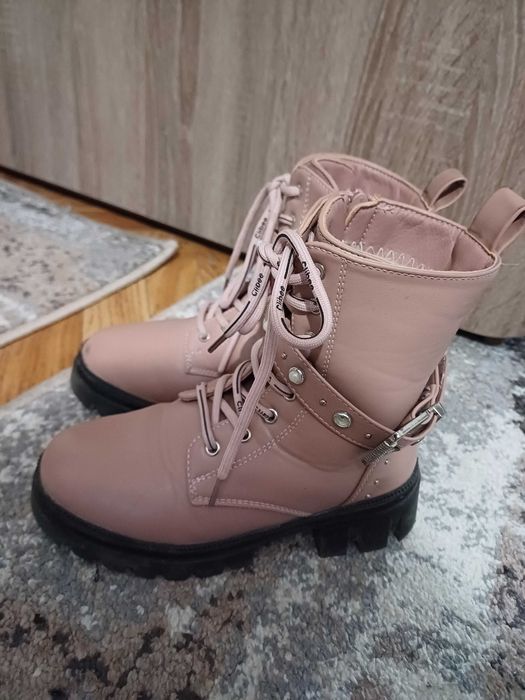 Сапожки для дівчат