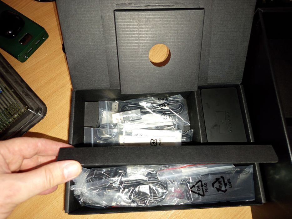 Окуляри StarVR One XT