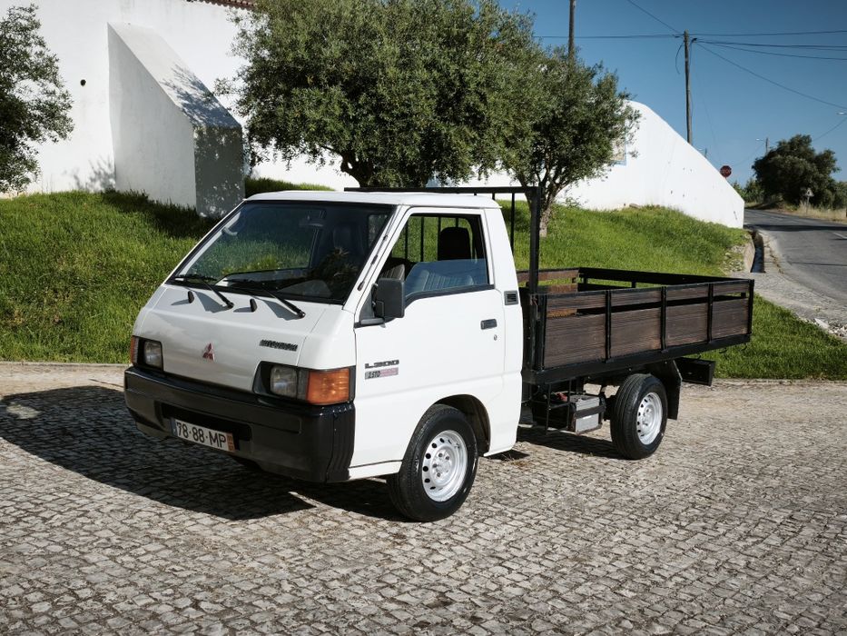 Mitsubishi L300 2.5 TD 90cv (3 lugares)