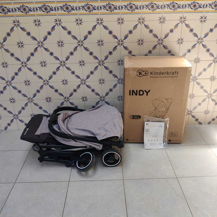Carrinho de bebé kinderkraft INDY