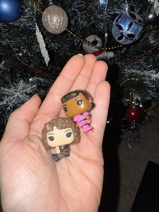 Дивні дива фігурки