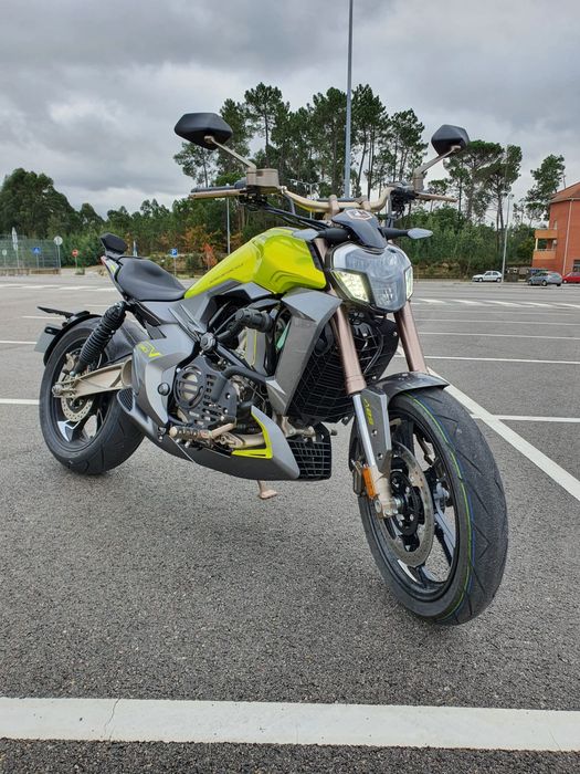 Moto  Zontes 310 V