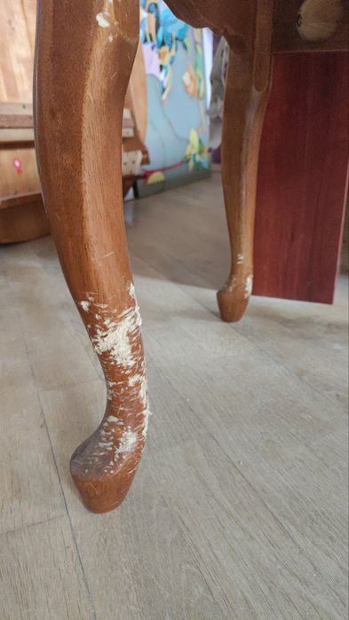 Ремонт меблів, перетяжка та реставрація. Перетяжка офісних меблів