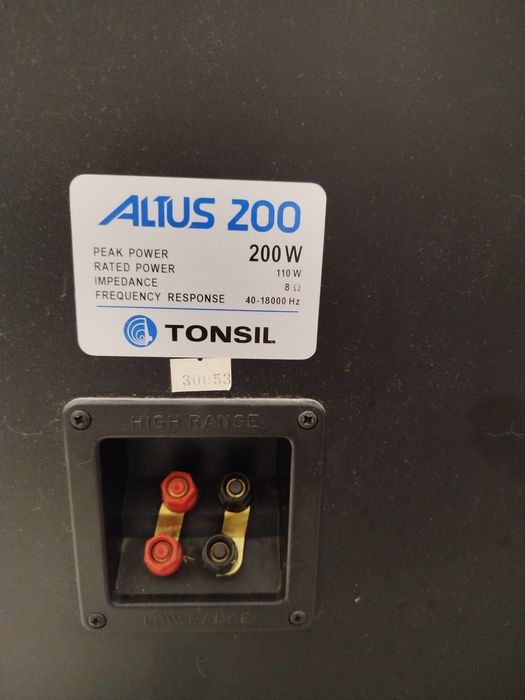 Kolumny altus 200