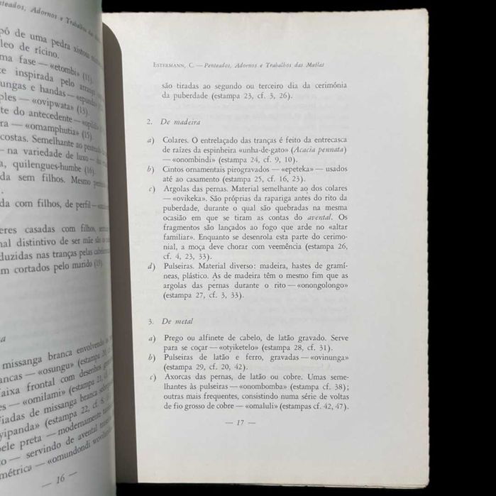 Penteados, Adornos e Trabalhos das Muílas, de Padre Carlos Estermann