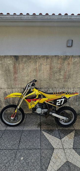 Suzuki Rm85 a trabalhar