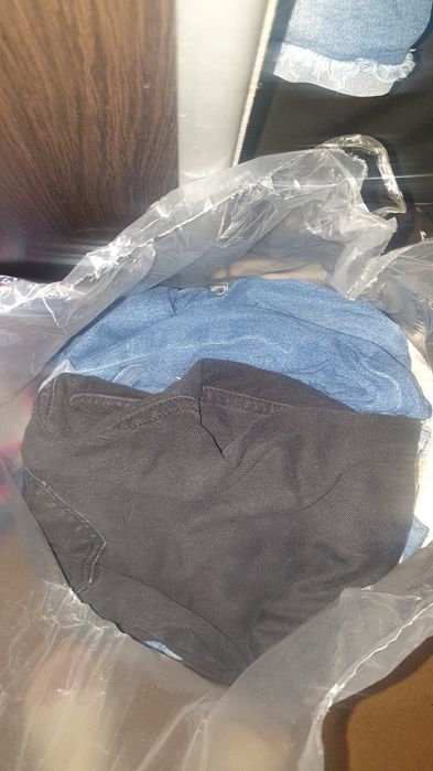 Безкоштовно. пакет джинсів