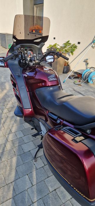 Honda Pan Europen ST 1100