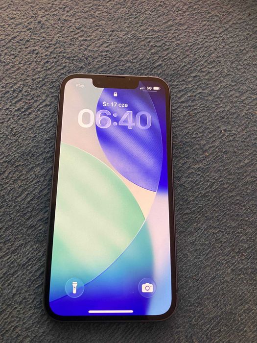 Telefon IPhone 13 mini