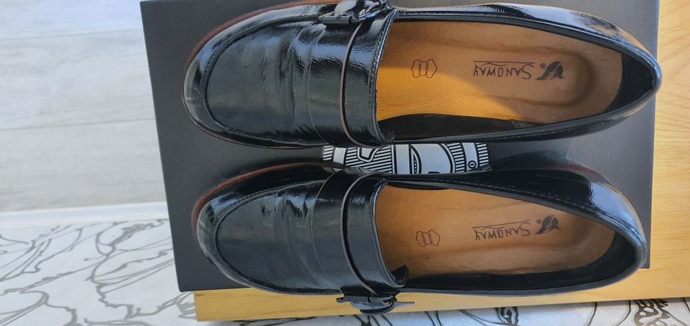 Продаются стильные женские туфли Sandway