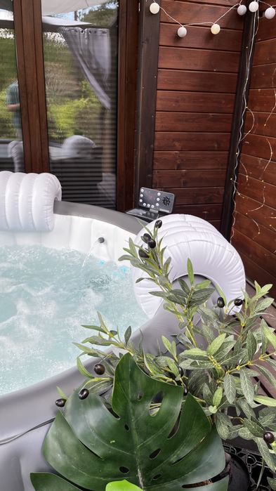 Jacuzzi V-Spa Anthracite 180cm 4-osobowe - LUKSUSOWE ogrodowe spa z hydromasażem