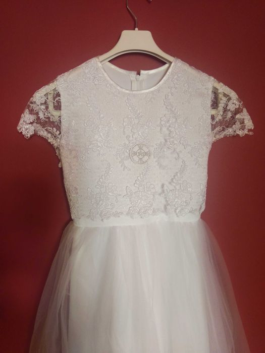 Piękna sukienka komunijna