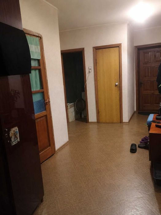 Продам 3-х комнатную квартиру (405133)
