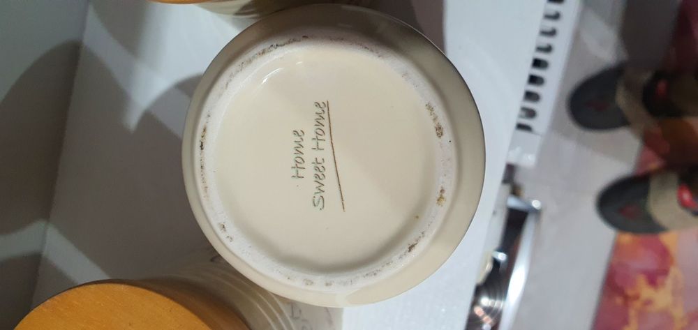 Pojemniki ceramiczne na przyprawy