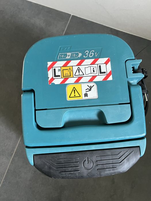 Пилосос-гібрид Акум/Мережевий Makita DVC 860L