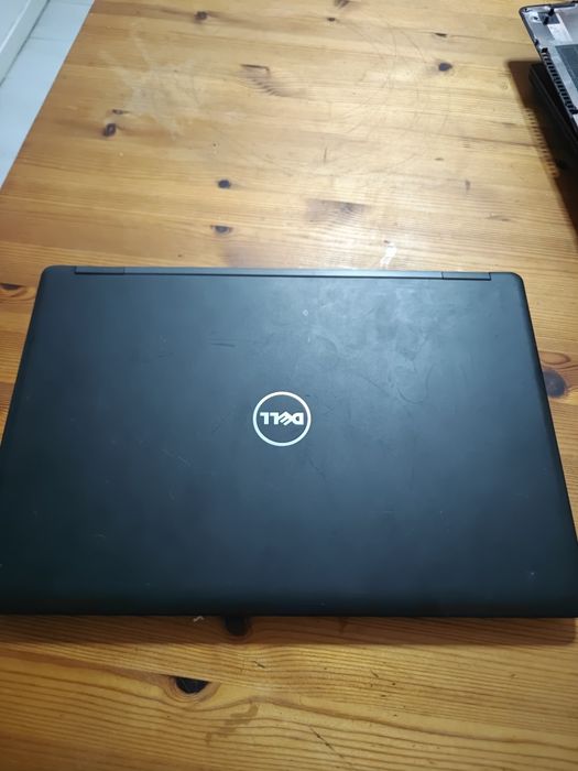 Dell 5580 без зарядного