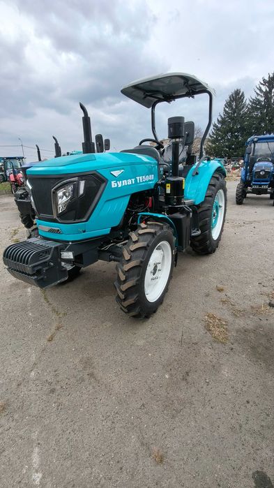 Трактор BULAT TE504R з дашком