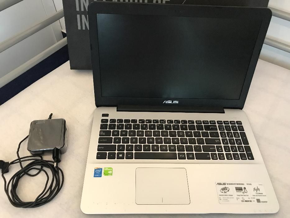 ASUS R556LJ-XO608T i7/4GB/128SSD/DVD/Win10