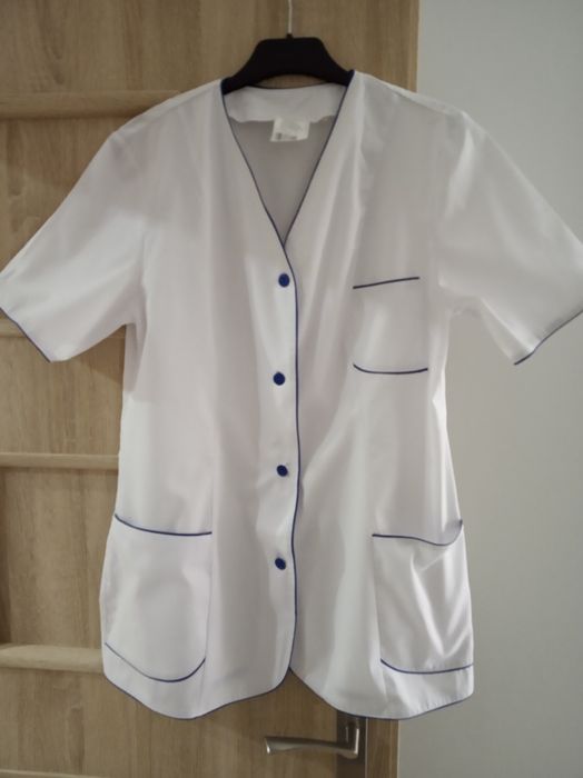 Fartuszek dla kosmetyczki rozmiar S-M