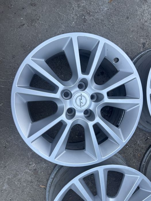 Felgi aluminiowe opel 17” 5x110 corsa astra vectra combo zafira 65.1mm