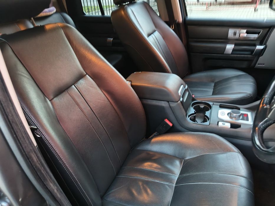 Lend Rover Discovery 2014