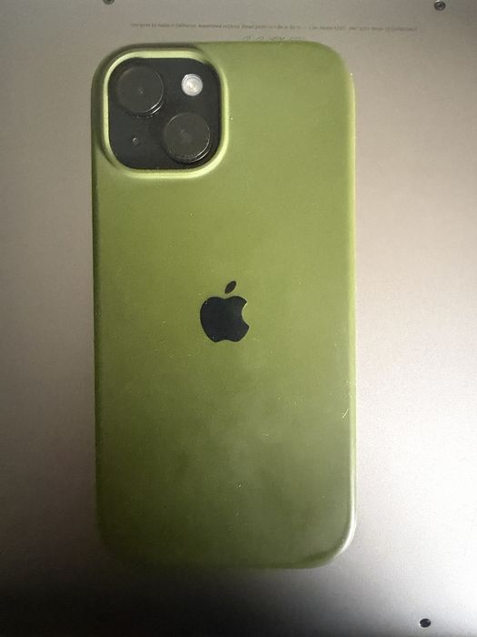 iPhone 15 128GB