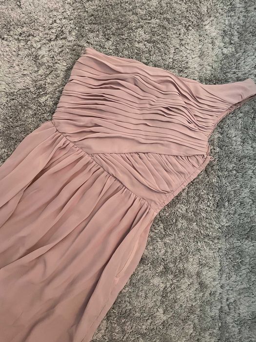 Vestido rosa de festa comprido