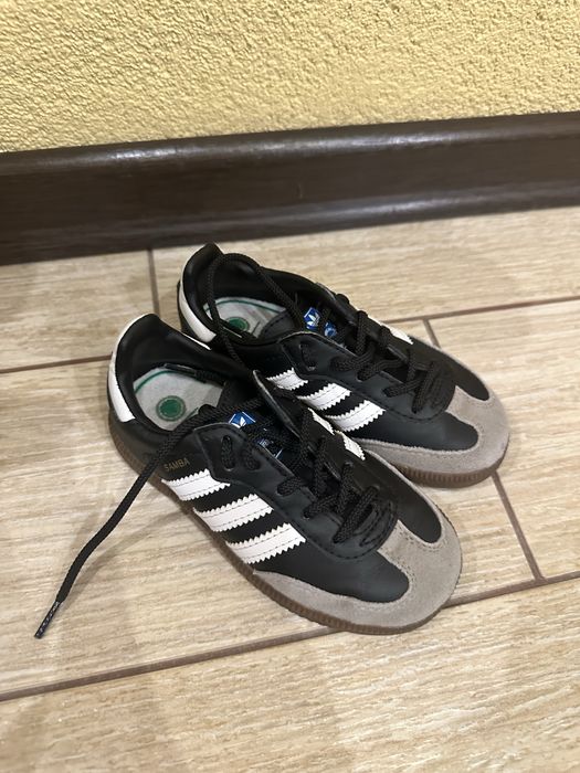 кроси адідас